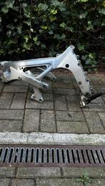 YAMAHA R6 FRAME met papieren., Motoren