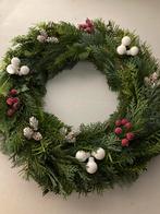 Couronne d'hiver unique fabriquée par nos soins !, Maison & Meubles, Accessoires pour la Maison | Couronnes, Enlèvement, Neuf