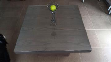 Salontafel beschikbaar voor biedingen