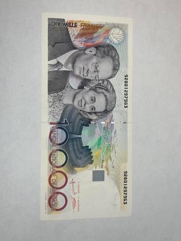 10000 frank negen  beschikbaar voor biedingen