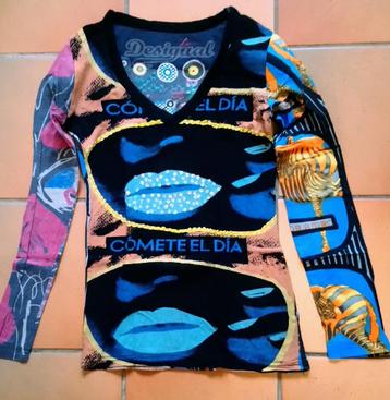 t-shirts Desigual beschikbaar voor biedingen