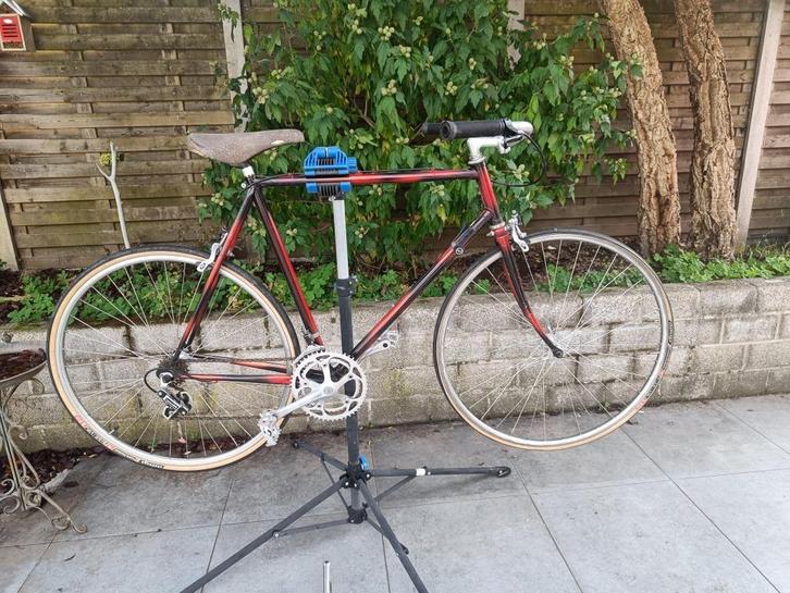 Stalen koersfiets, Fietsen en Brommers, Fietsen | Oldtimers, 51 tot 55 cm, Jaren '60 of nieuwer, Ophalen