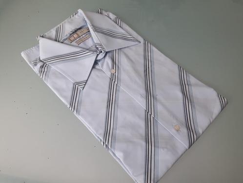 Shirt uit de XL-lijn WE, Kleding | Heren, Overhemden, Zo goed als nieuw, Halswijdte 43/44 (XL), Blauw, Ophalen of Verzenden