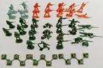 Set de 36 Soldats allemands/britaniques en plastique, 2 cm, 1:35 à 1:50, Personnage ou Figurines, Utilisé, Enlèvement ou Envoi