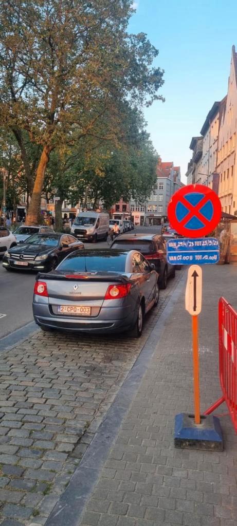 Renault megane 2007 1.6 benzine full option, Auto's, Renault, Particulier, Radio, Zetelverwarming, Benzine, Cabriolet, Ophalen