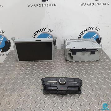 FORD FOCUS C MAX [SAT_NAV_UNIT] 2015 beschikbaar voor biedingen