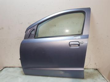 PORTIER LINKS VOOR Nissan Pixo (D31S) (|801014A00C|) beschikbaar voor biedingen