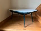 Vintage salontafel jaren 60, Huis en Inrichting, Tafels | Sidetables, 25 tot 50 cm, Gebruikt, Vintage, Overige houtsoorten
