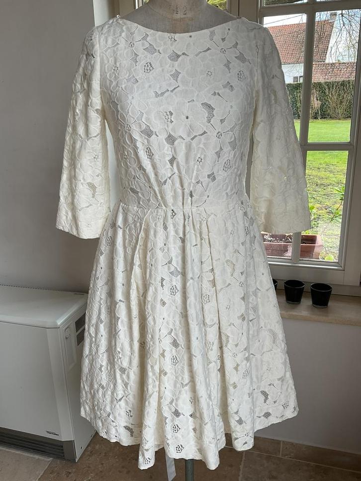 Jurk van Tara Jarmon , maat 38, Kleding | Dames, Jurken, Maat 38/40 (M), Wit, Ophalen of Verzenden