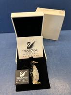 Swarovski Pinguin broche, sierspeld, Verzamelen, Swarovski, Ophalen of Verzenden, Nieuw, Figuurtje