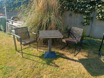 Tuinset beschikbaar voor biedingen