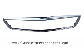 Grille omlijsting / grillelijst Mercedes 107