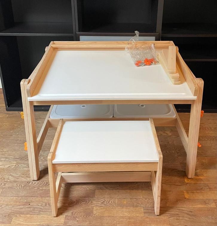 Verstelbare bureau / knutseltafel met opbergruimte, Huis en Inrichting, Bureaus, Gebruikt, Bureau, In hoogte verstelbaar, Ophalen