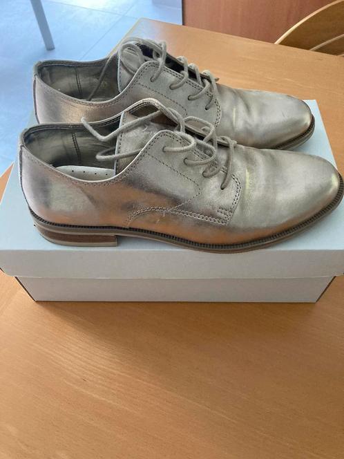 Mooie, gouden schoenen maat 37, Kinderen en Baby's, Kinderkleding | Schoenen en Sokken, Schoenen, Ophalen