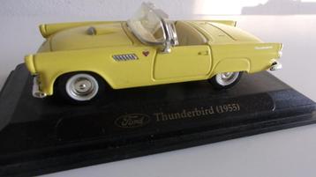 FORD THUNDERBIRD 1955.ROAD SIGNATURE 1/43 IMPEC sur socle. beschikbaar voor biedingen