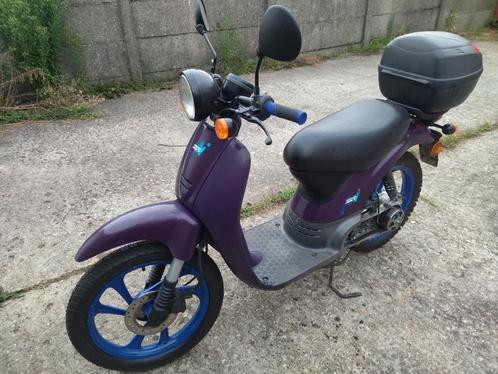 Honda sky, Vélos & Vélomoteurs, Scooters | Marques Autre, Comme neuf, Classe B (45 km/h), Deux-temps, Enlèvement