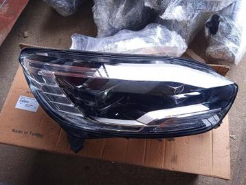 Renault Scenic IV Lift Volledig Ledlamp rechts beschikbaar voor biedingen
