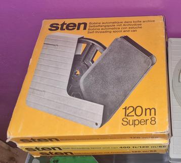 Lege dozen voor 8 en super 8 mm beschikbaar voor biedingen