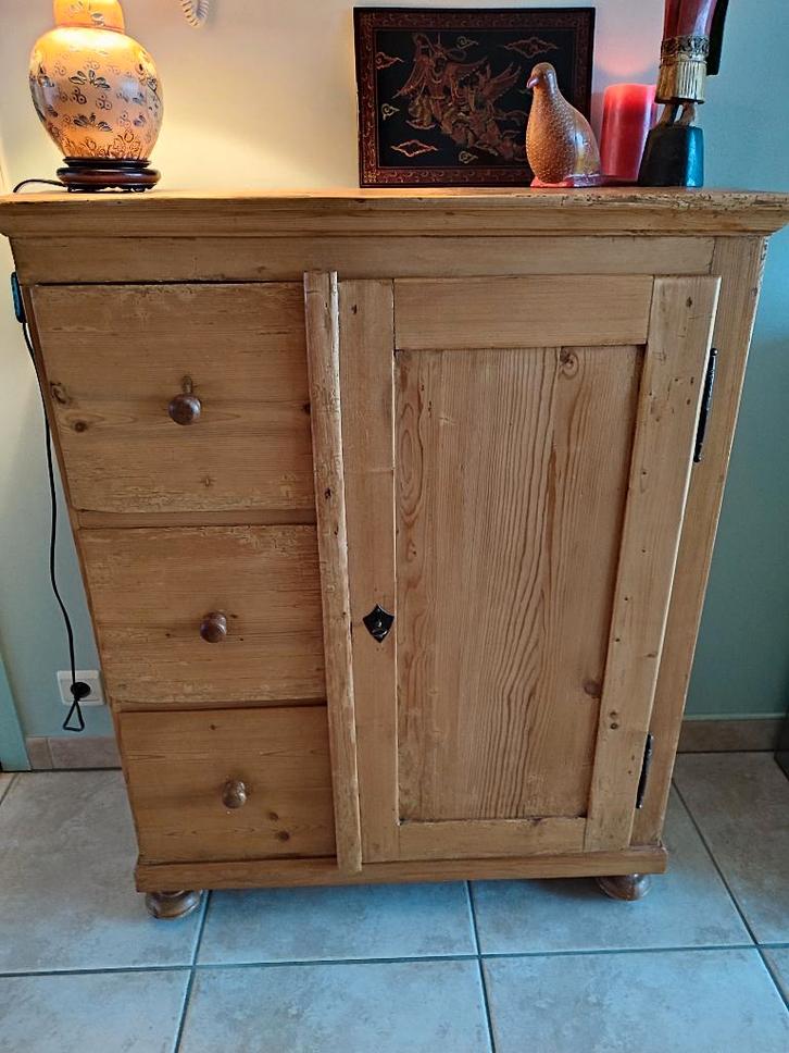 Meuble à 3 tiroirs et 1 porte, pin massif, Maison & Meubles, Armoires | Commodes, Utilisé, 100 à 150 cm, 50 à 100 cm, 25 à 50 cm