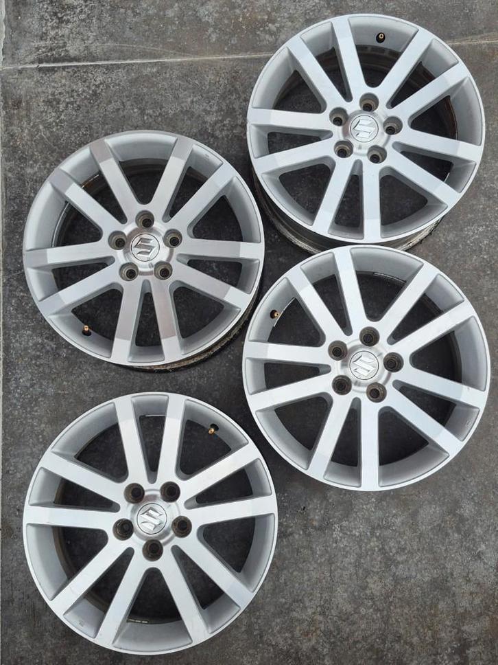 4 très belles jantes Suzuki, 17 pouces, 5x114,3, Autos : Pièces & Accessoires, Pneus & Jantes, Jante(s), 17 pouces, Autre, Enlèvement