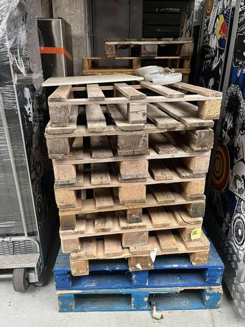 Paletten beschikbaar voor biedingen
