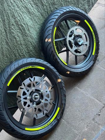 Velgen set sherco sm-r 50 cc 17 inch met michelin banden beschikbaar voor biedingen