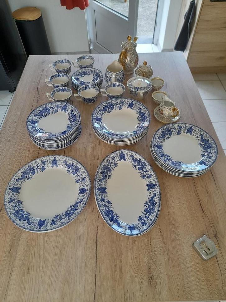 Service Boch modèle Dragon bleu - 43 pièces, Antiek en Kunst, Antiek | Servies los, Ophalen