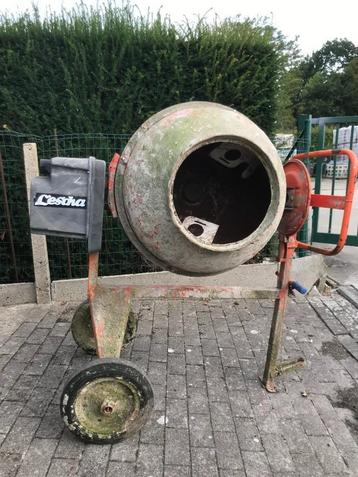Lescha betonmolen SM185S moet voetpedaal.