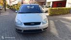 Ford focus essence de 2006 avec contrôle technique et car-pa, Focus, Achat, Air conditionné, Particulier