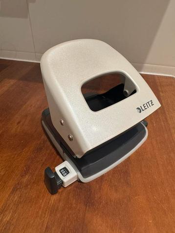LEITZ perfomatrice 30 vellen - Nieuw beschikbaar voor biedingen