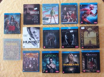 13 Blu Ray boxen van tv series beschikbaar voor biedingen