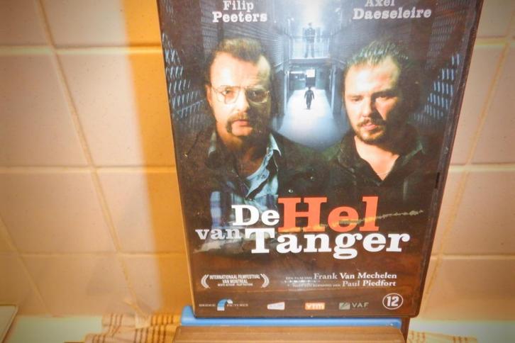 DVD De Hel Van Tanger.(Filip Peeters & Axel Daeseleire), CD & DVD, DVD | Drame, Comme neuf, Drame historique, À partir de 12 ans