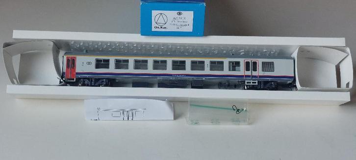 SNCB/NMBS OS.KAR VOITURE M4 AD NEW LOOK *HO*DC 3018, Hobby & Loisirs créatifs, Trains miniatures | HO, Neuf, Set de Trains, Autres marques