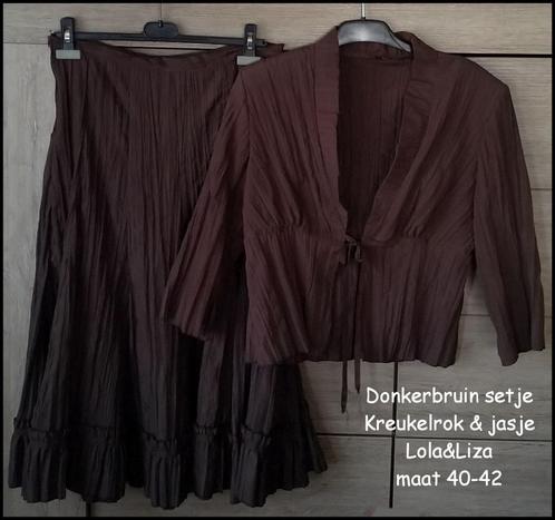 Leuk donkerbruin zomersetje Lola & Liza 40-42, Kleding | Dames, Jasjes, Kostuums en Pakken, Zo goed als nieuw, Kostuum of Pak