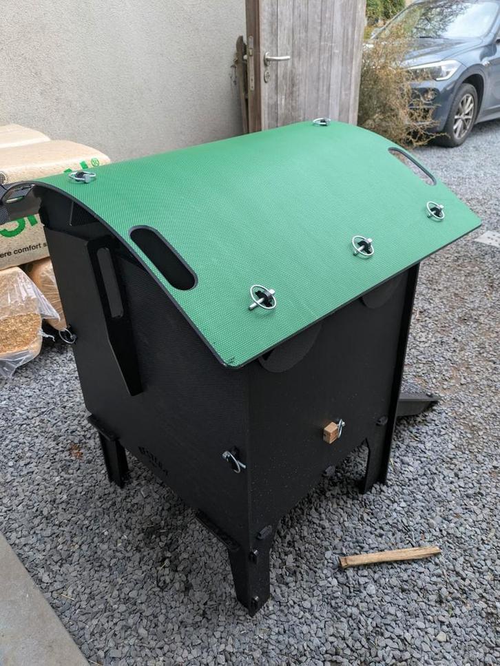 Kunststof kippenhok, Dieren en Toebehoren, Pluimvee | Toebehoren, Zo goed als nieuw, Ophalen