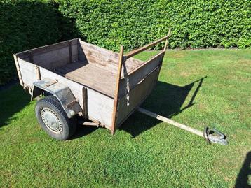 Kleine aanhanger met bladveren L147cm* B108cm beschikbaar voor biedingen
