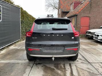 BUMPER ACHTER Volvo XC40 (XZ) (01-2017/12-2022) beschikbaar voor biedingen