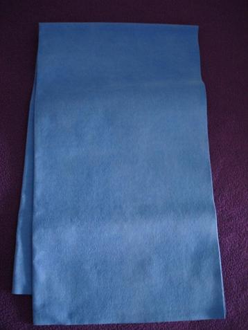 Speciale blauwe doekjes 39 x 68 cm. voor afdrogen van glazen beschikbaar voor biedingen