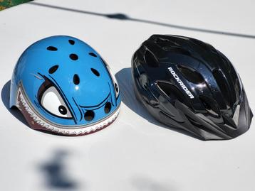 (2x) kinderfietshelm beschikbaar voor biedingen