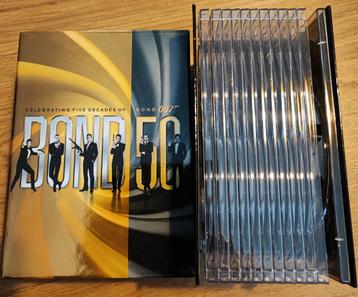 Bond 50 collectie + extra DVD Skyfall beschikbaar voor biedingen