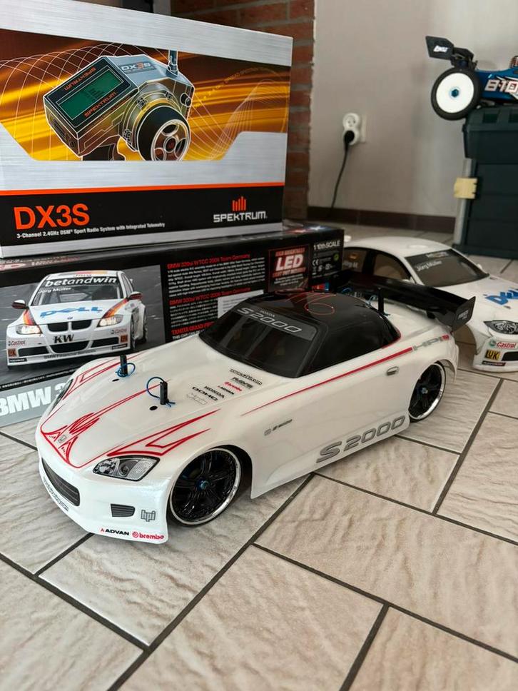 Vend RC Tamiya TT01 1/10e Brushless, Hobby en Vrije tijd, Modelbouw | Radiografisch | Auto's, Zo goed als nieuw, Auto onroad, Elektro