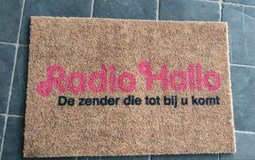 Paillasson en noix de coco Tapis de Noël Radio Hello De Kamp, Enlèvement ou Envoi, Neuf