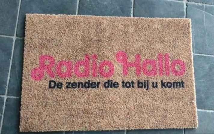 Paillasson en noix de coco Tapis de Noël Radio Hello De Kamp, Jardin & Terrasse, Paillassons, Neuf, Enlèvement ou Envoi