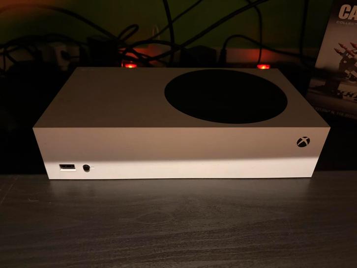Xbox series s, Games en Spelcomputers, Spelcomputers | Xbox Series X en S, Zo goed als nieuw, Xbox Series S, Ophalen