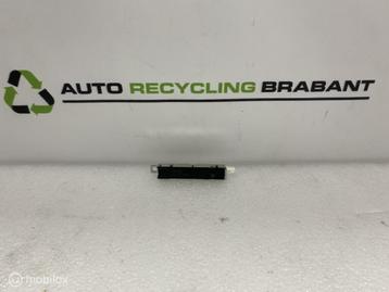 Antenneversterker Links Boven Audi Q3 ORIGINEEL 8U0035225A beschikbaar voor biedingen