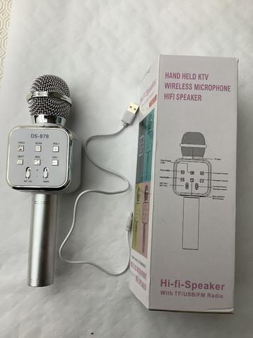 Karaoke microfoon DS878 beschikbaar voor biedingen