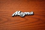 Magna Plak Embleem - Chroomkleurig - Metaal -, Motoren, Ophalen of Verzenden, Nieuw