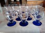 16 delige set glazen op blauwe voet, Verzamelen, Glas en Drinkglazen, Ophalen, Gebruikt