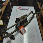 MECANISME ESSUIE-GLACE Vito (638.0) (53559911), Mercedes-Benz, Mevr. I. Hauben, Utilisé, Rue de l'Espoir 34 34
4030  GRIVEGNÉE, BE