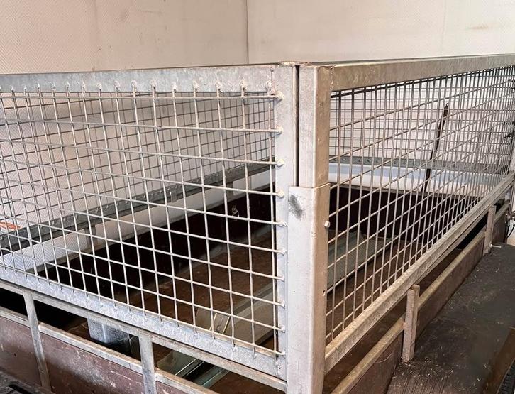 Vend ou échange remorque grillagée 2 essieux, Auto diversen, Aanhangers en Bagagewagens, Zo goed als nieuw, Ophalen